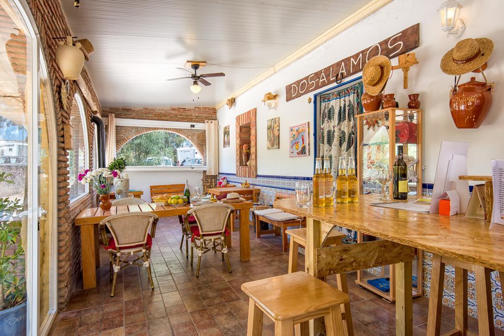 Dos Alamos Bed & Breakfast 3*